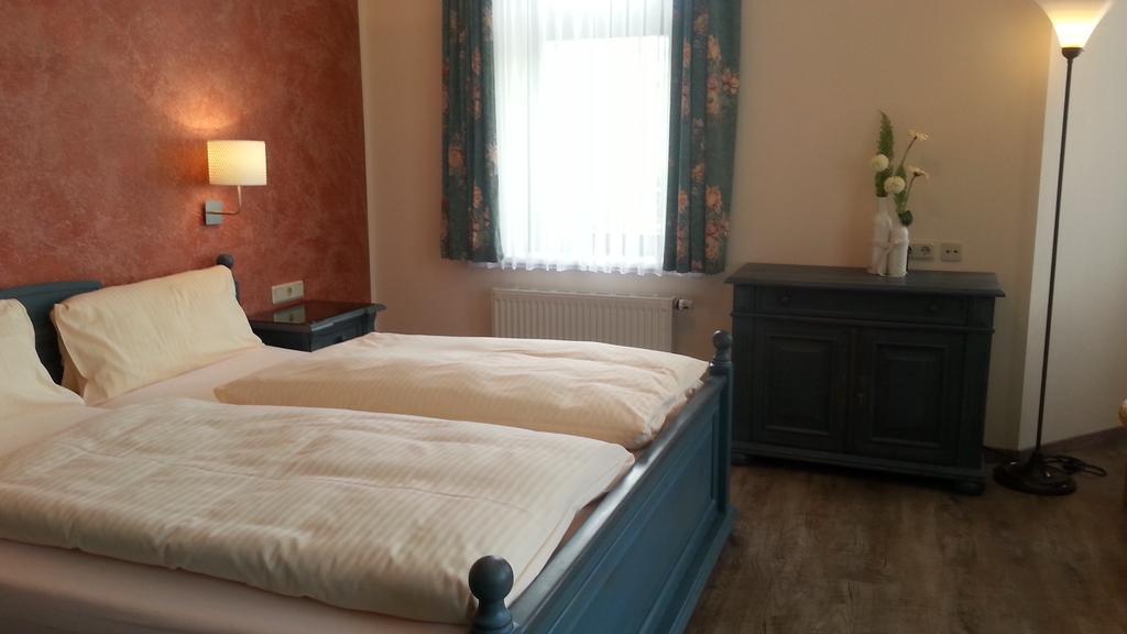 Teichhotel Schmalkalden Bagian luar foto
